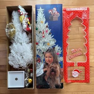 Vintage Christmas White Tree Set From Japan!!!